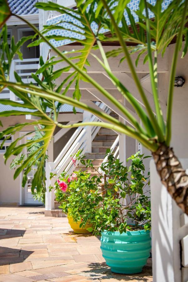 Pauba Beach Hotel Exterior photo